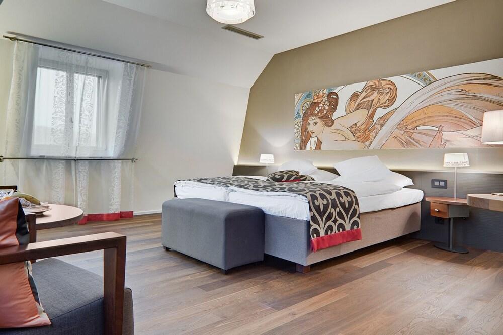 Belvedere Strandhotel Spiez Luaran gambar